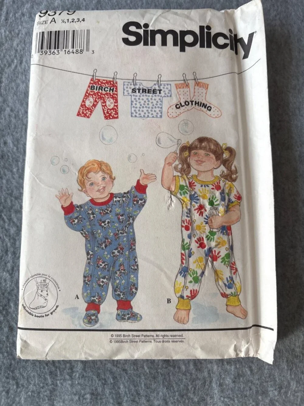 Simplicity 9379 Toddlers Romper Sewing Pattern Pack Size 1/2-4 Uncut 1995